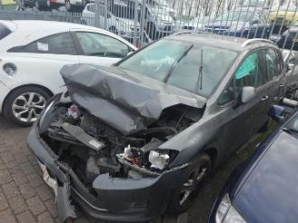 Volkswagen Golf Sportsvan  picture 3