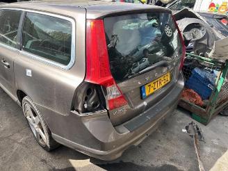  Volvo V-70 V70 (BW), Combi, 2007 / 2016 2.4 D5 20V 205 2010/11