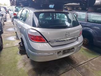 disassembly passenger cars Opel Astra Astra H (L48), Hatchback 5-drs, 2004 / 2010 1.6 16V Twinport 2005/11
