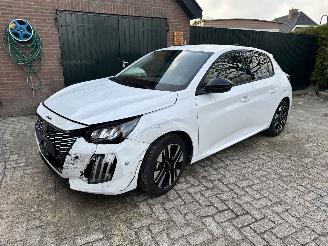 uszkodzony samochody osobowe Peugeot 208 Allure 2024/6