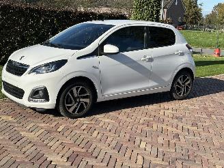 Peugeot 108 Allure picture 2
