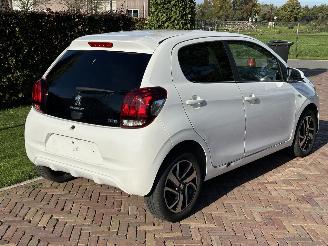 Peugeot 108 Allure picture 7