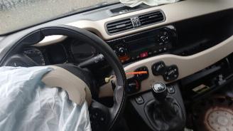 Fiat Panda Panda (312) Hatchback 0.9 TwinAir 65 (312.A.4000) [48kW]  (04-2012/...=
) picture 13