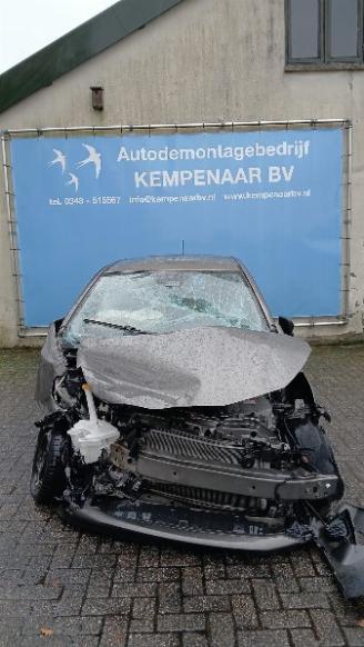 Sloopauto Toyota Yaris Yaris III (P13) Hatchback 1.5 16V Hybrid (1NZ-FXE) [74kW]  (03-2012/09=
-2020) 2019