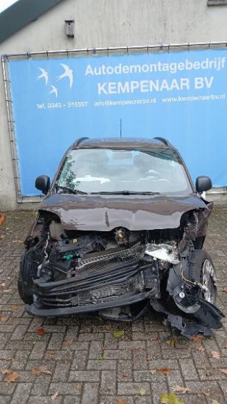 Vrakbiler auto Fiat Panda Panda/Pandina (312) Hatchback 0.9 TwinAir Turbo 85 (312.A.2000) [63kW]=
  (02-2012/...) 2012