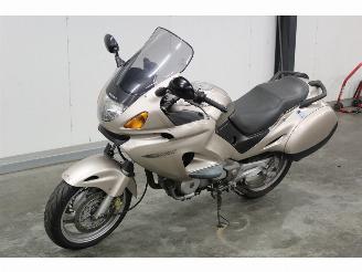 Honda NTV 650 Deauville picture 2