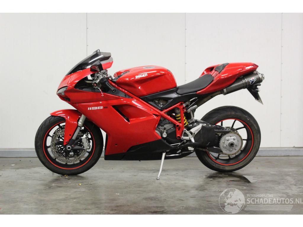 Ducati 848 Lichte rijdbare schade