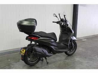 Piaggio  BEVERLY S 400 HPE picture 3