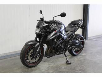 Suzuki  GSX-S 750 picture 2