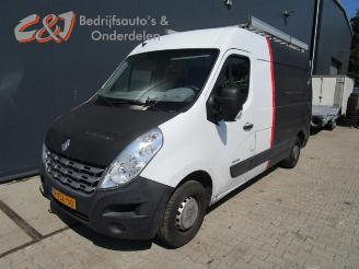 Coche siniestrado Renault Master Master IV (FV), Van, 2010 2.3 dCi 125 16V FWD 2012/1