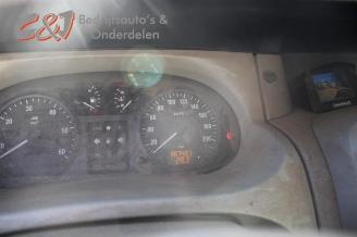 Opel Vivaro Vivaro, Van, 2000 / 2014 2.5 DTI 16V picture 15