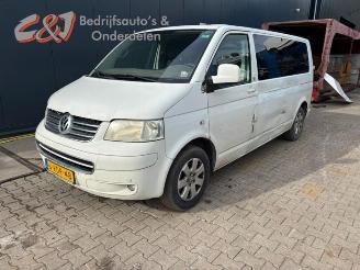 Vrakbiler auto Volkswagen Transporter Transporter T5, Van, 2003 / 2015 2.5 TDi PF 2009/8