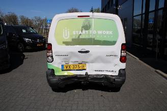 Peugeot Partner 120 1.6 HDi 75 L1 XR airco achterschade picture 5