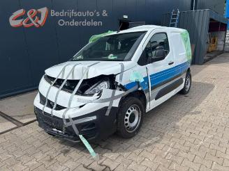 Coche siniestrado Peugeot Partner Partner (EF/EU), Van, 2018 1.5 BlueHDi 130 2021/11