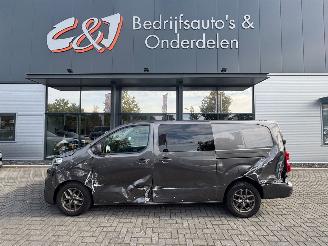 krockskadad bil bedrijf Peugeot Expert 2.0 BlueHDI 180 Long Asphalt DC Zijschade Dubbel Cabine Export 2020/12