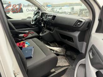 Peugeot Expert Expert (V1/VA/VB/VE/VF/VT/VY), Van, 2016 2.0 Blue HDi 120 16V picture 26