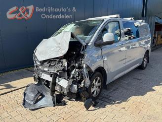Salvage car Ford Transit Transit Custom, Van, 2023 2.0 EcoBlue 136 2025/4