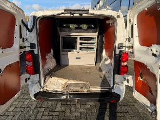 Peugeot Expert  picture 9