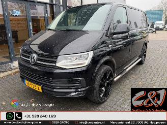 krockskadad bil bedrijf Volkswagen Transporter  2016/7