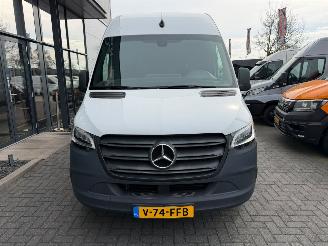 Mercedes Sprinter  picture 16