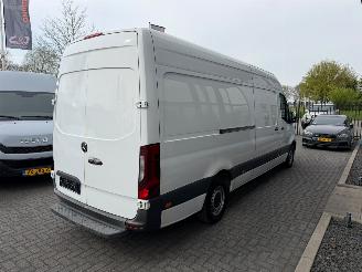 Mercedes Sprinter  picture 13