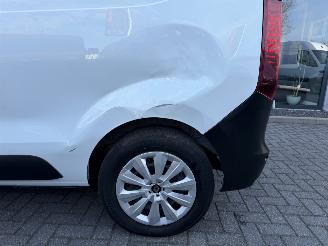 Renault Express  picture 12