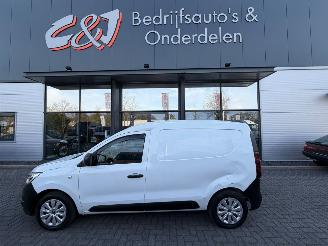 Renault Express  picture 2