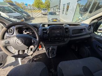 Opel Vivaro  picture 9