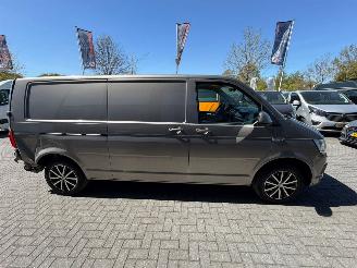 Volkswagen Transporter  picture 12