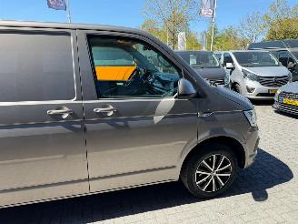 Volkswagen Transporter  picture 17