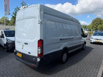 Ford Transit  picture 9