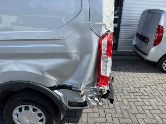 Ford Transit  picture 18