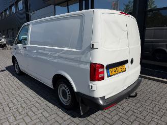 Volkswagen Transporter  picture 4
