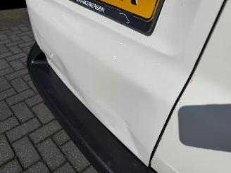 Volkswagen Transporter  picture 17