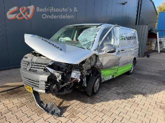 Vrakbiler auto Volkswagen Transporter Transporter T6, Van, 2015 / 2024 2.0 TDI DRF 2018/1