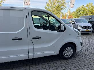 Opel Vivaro  picture 13