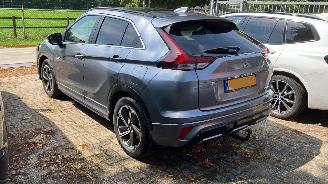 skadebil auto Mitsubishi Eclipse Cross 2.4 PHEV INSTYLE 2021/5