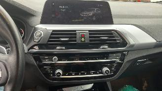 BMW X3 XDRIVE20D picture 6