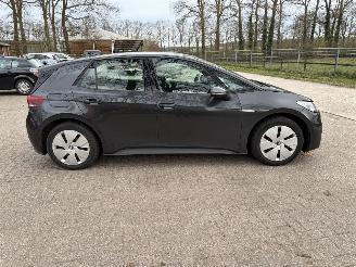 Volkswagen ID.3  picture 7