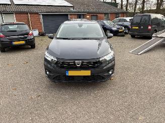 Unfallwagen Dacia Sandero bi- fuel 2022/5