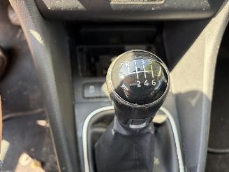 Volkswagen Golf  picture 14