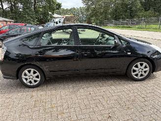 Toyota Prius  picture 3