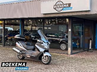 krockskadad bil motor Suzuki Burgman 650 AN Executive 2008/2
