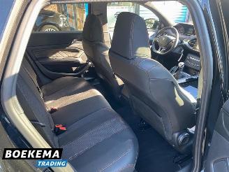 Peugeot 308 SW 1.2 PureTech GT-line Navi Clima Camera Cruise picture 23