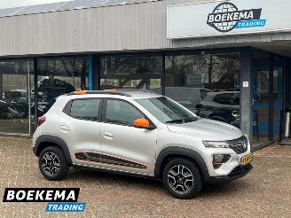 damaged passenger cars Dacia Spring Comfort Plus (Orange Pack) 27 kWh Leder Clima Navi Cruise 2021/12