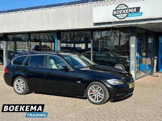 damaged passenger cars BMW 3-serie 325xi 218PK High Exe 4X4 Leer Automaat Open-Dak Keylss Navigatie 2006/2