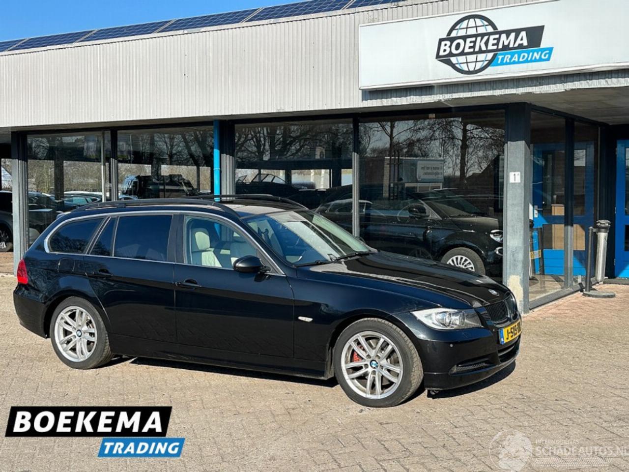 BMW 3-serie 325xi 218PK High Exe 4X4 Leer Automaat Open-Dak Keylss Navigatie