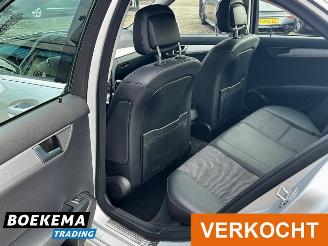 Mercedes C-klasse 200 184PK Avantgarde Automaat Navigatie Memory Stoelverw. picture 13