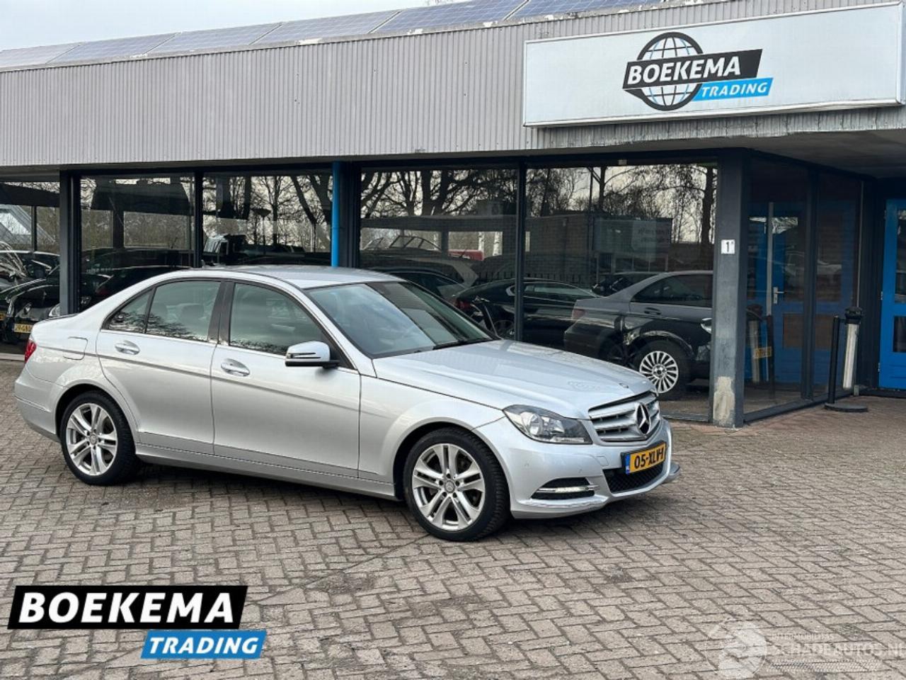 Mercedes C-klasse 200 184PK Avantgarde Automaat Navigatie Memory Stoelverw.