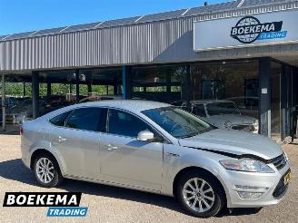 skadebil auto Ford Mondeo 2.0 TDCi Titanium Navigatie Climate Cruise PDC Trekh. 2011/3
